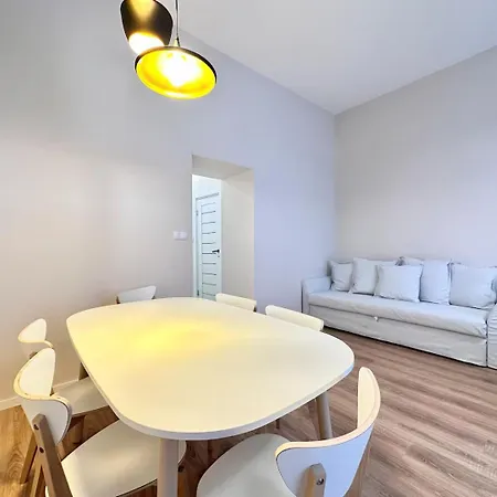 Appartement Center Bohemian Design With 6ppl Ac Wifi Budapest