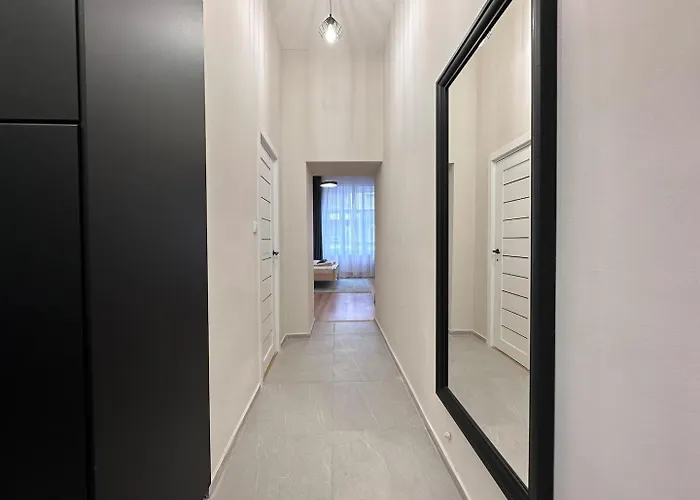 Center Bohemian Design With 4ppl Ac Wifi *