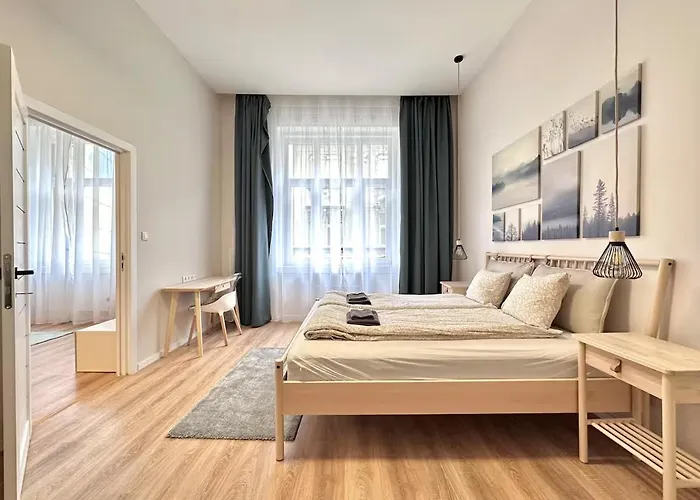 Center Bohemian Design With 4ppl Ac Wifi Appartamento Budapest